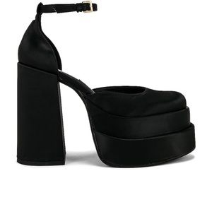 Steve Madden Charlize Platform (Black)